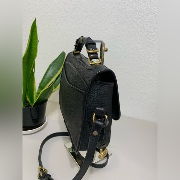 💕👜Vintage Dooney & Bourke Black AWL Crossbody Bag - Picture 6 of 14
